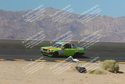 media/Oct-15-2023-Lucky Dog Racing Chuckwalla (Sun) [[f659570f60]]/2nd Stint Bowl/